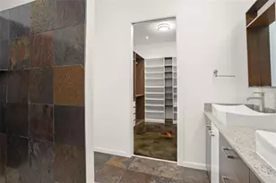 2411 Center Ave, Orlando, FL 32806 - Photo 34