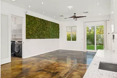 2411 Center Avenue, Orlando, FL 32806 - Photo 16