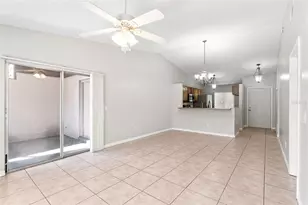 142 Sabal Palm Ct, Sanford, FL 32773 - Photo 4