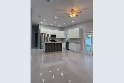 1127 Lindsay Way, Kissimmee, FL 34744 - Photo 2