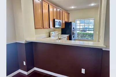 3321 Wilshire Way Road #6, Orlando, FL 32829 - Photo 4