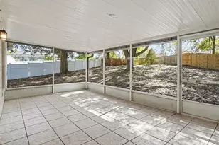 5804 Wayt Ct, Orlando, FL 32810 - Photo 8