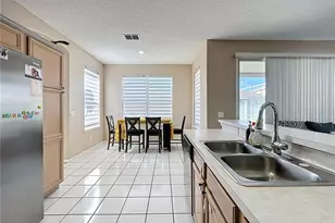 15000 Lake Azure Dr, Orlando, FL 32824 - Photo 14