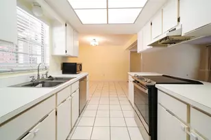 6260 Morning Mist Ln, Orlando, FL 32819 - Photo 4