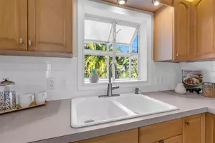 1201 Nottingham St, Orlando, FL 32803 - Photo 16