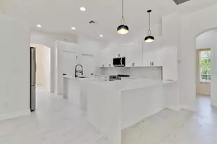 13792 Long Lake Ln, Port Charlotte, FL 33953 - Photo 10