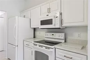 7591 Southwick St, Orlando, FL 32818 - Photo 8