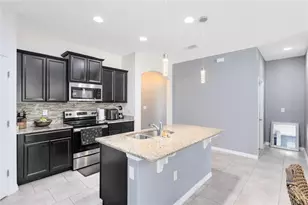 2307 Beacon Landing Cir, Orlando, FL 32824 - Photo 4