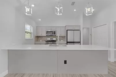 6230 Dingman Way, The Villages, FL 32163 - Photo 8