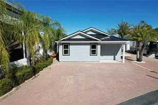 2253 St George Dr, Davenport, FL 33837 - Photo 4