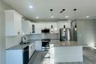 2253 St George Dr, Davenport, FL 33837 - Photo 14