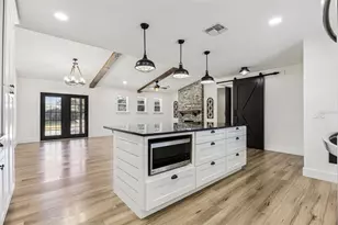 323 McLain Ln, Geneva, FL 32732 - Photo 16