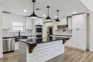 323 McLain Ln, Geneva, FL 32732 - Photo 8