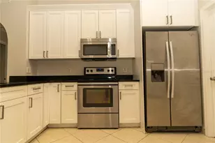 11547 Grazeley Ct, Orlando, FL 32837 - Photo 4