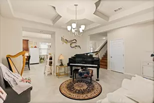 2534 Fontaine Dr, Kissimmee, FL 34741 - Photo 4