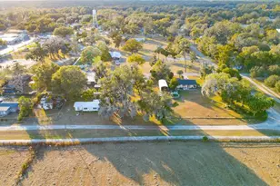 421 Pleasant St, Lake Helen, FL 32744 - Photo 10