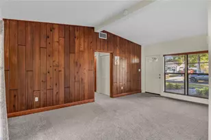 3915 Pelican Ln, Orlando, FL 32803 - Photo 14