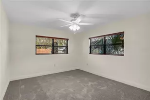 3915 Pelican Ln, Orlando, FL 32803 - Photo 8