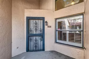 2865 Marsala Ct, Orlando, FL 32806 - Photo 4