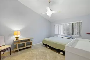 832 SW 50th Way, Gainesville, FL 32607 - Photo 20
