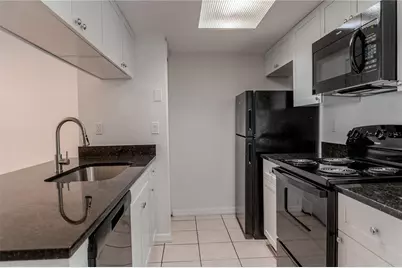 2735 N Poinciana Boulevard #103, Kissimmee, FL 34746 - Photo 6