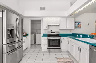 865 High Pointe Cir, Minneola, FL 34715 - Photo 10