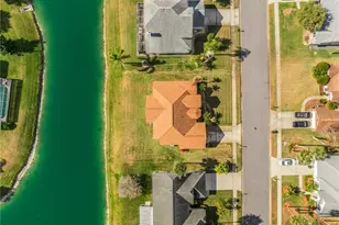 343 Aleatha Dr, Daytona Beach, FL 32114 - Photo 2