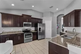 5714 Autumn Chase Cir, Sanford, FL 32773 - Photo 10