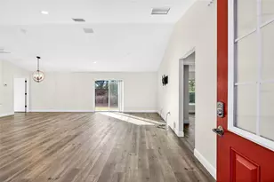 10470 SW 139th Ct, Dunnellon, FL 34432 - Photo 4