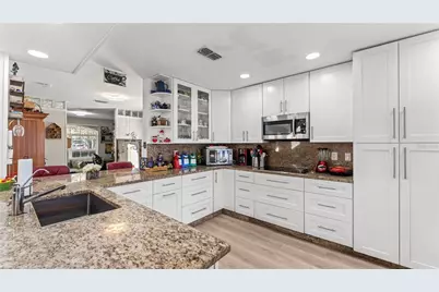 10742 Derringer Drive, Orlando, FL 32829 - Photo 4