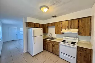 512 O Shea Ct, Auburndale, FL 33823 - Photo 6