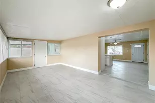 4052 Castlegate Dr, Orlando, FL 32839 - Photo 36