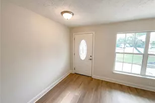 7618 Brockbank Dr, Orlando, FL 32809 - Photo 10