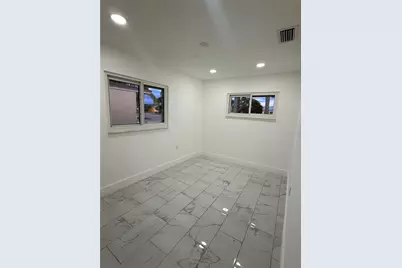 5039 Pelican Drive, New Port Richey, FL 34652 - Photo 10