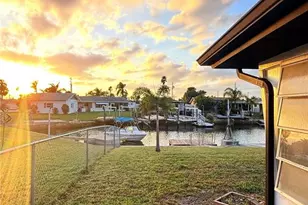 5039 Pelican Dr, New Port Richey, FL 34652 - Photo 18