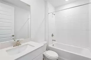 36736 Melstone Wy, Zephyrhills, FL 33541 - Photo 20