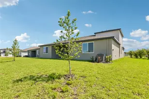 36736 Melstone Wy, Zephyrhills, FL 33541 - Photo 40