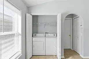 3250 Helmel Ct, Land O Lakes, FL 34638 - Photo 38