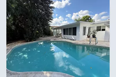 450 NW 12th Avenue, Boca Raton, FL 33486 - Photo 2