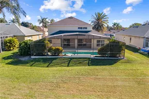 1020 Golf Course Pkwy, Davenport, FL 33837 - Photo 12