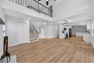 10401 Hunters Trail Court, Orlando, FL 32817 - Photo 4