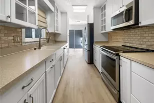 7326 Shepherd St, Sarasota, FL 34243 - Photo 16