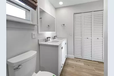 7326 Shepherd Street, Sarasota, FL 34243 - Photo 24