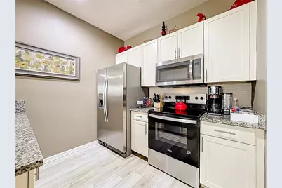 8986 Shine Drive, Kissimmee, FL 34747 - Photo 10