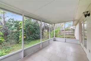 210 Meadow Green Dr, Davenport, FL 33837 - Photo 22