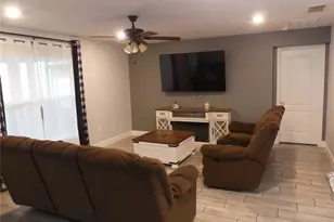 3073 Lakes Crest Ave, Saint Cloud, FL 34772 - Photo 6