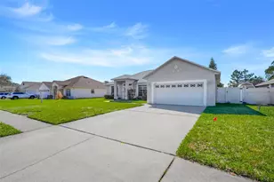 2485 Settlers Trail, Saint Cloud, FL 34772 - Photo 2