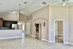 124 Lancaster Dr, Davenport, FL 33897 - Photo 10