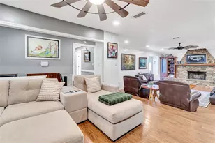 33301 Coventry Dr, Leesburg, FL 34788 - Photo 18