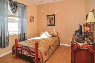 18081 Thornhill Grand Cir, Orlando, FL 32820 - Photo 10